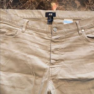 H&M Slim Fit Khaki